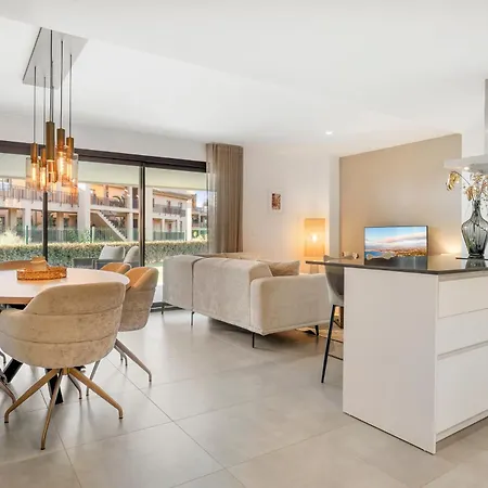 Luxury 3br With Private Terrace Daire *