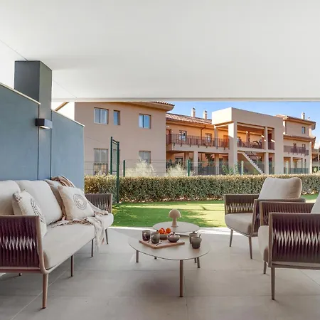 Luxury 3br With Private Terrace * Εστεπόνα