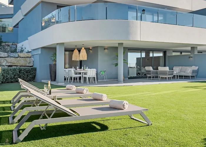 Luxury 3br With Private Terrace Daire Estepona